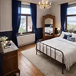 Maison De Maitre Alojamento de Acomodação e Pequeno-almoço *