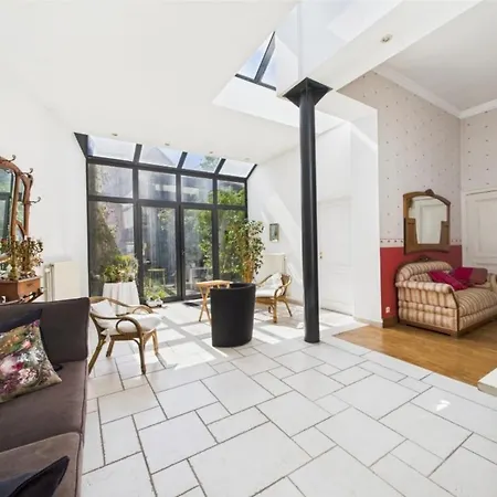 Maison De Maitre فندق مبيت وإفطار