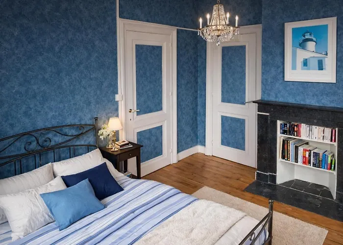 ベッド・アンド・ブレックファスト Maison De Maitre *